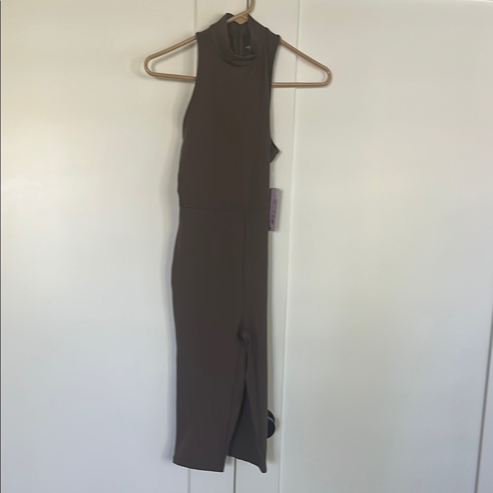 Elegant Sleeveless Brown Jumpsuit